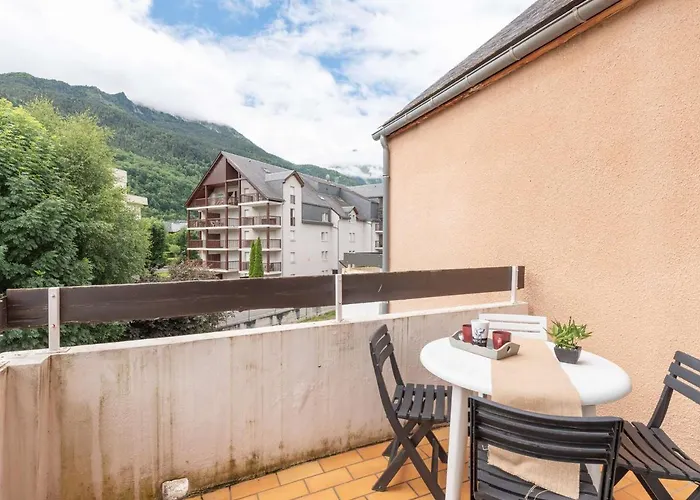 Cosy Pres Du Centre Avec Balcon, Parking Inclus - Fr-1-296-350